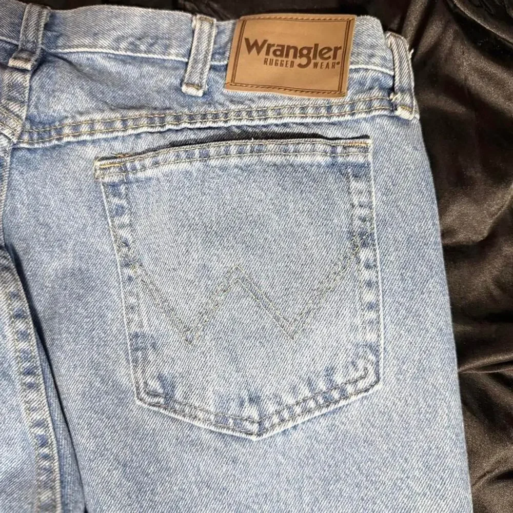 Wrangler early 2000s blue jeans